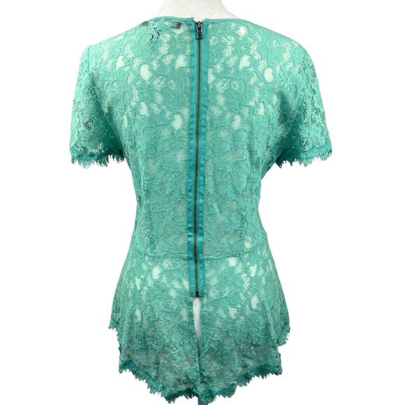 BCBG Maxazria Evia Mint Green Lace Peplum Hem Top Blouse Size M Short Sleeve - Picture 6 of 9